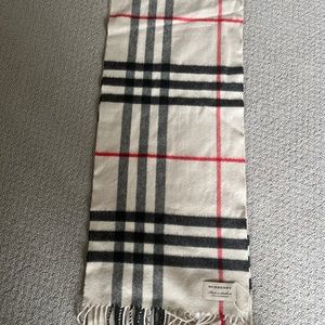 Burberry Giant Check Cashmere Scarf